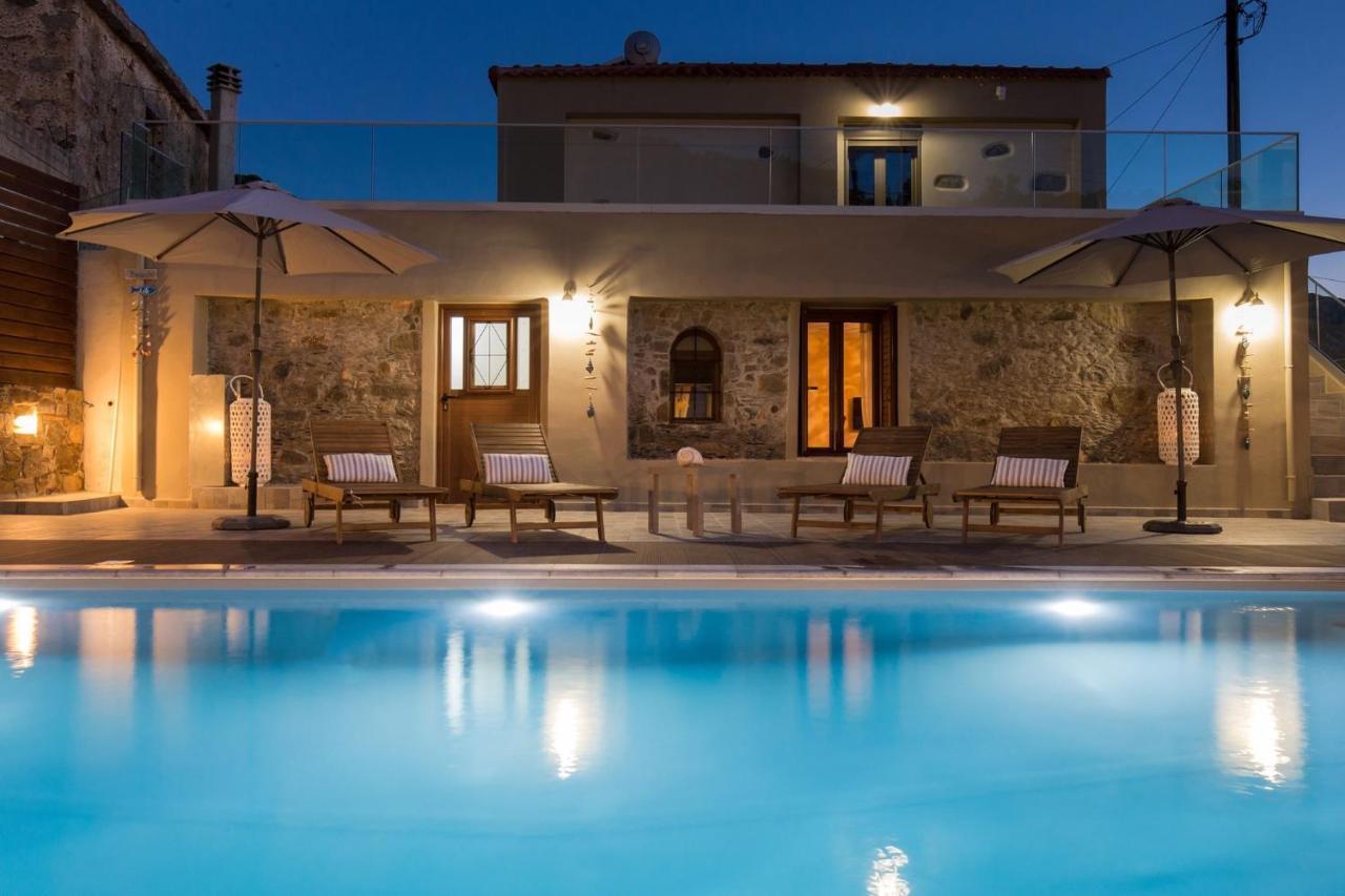 Tzouganos Villa Sfinárion Exteriér fotografie