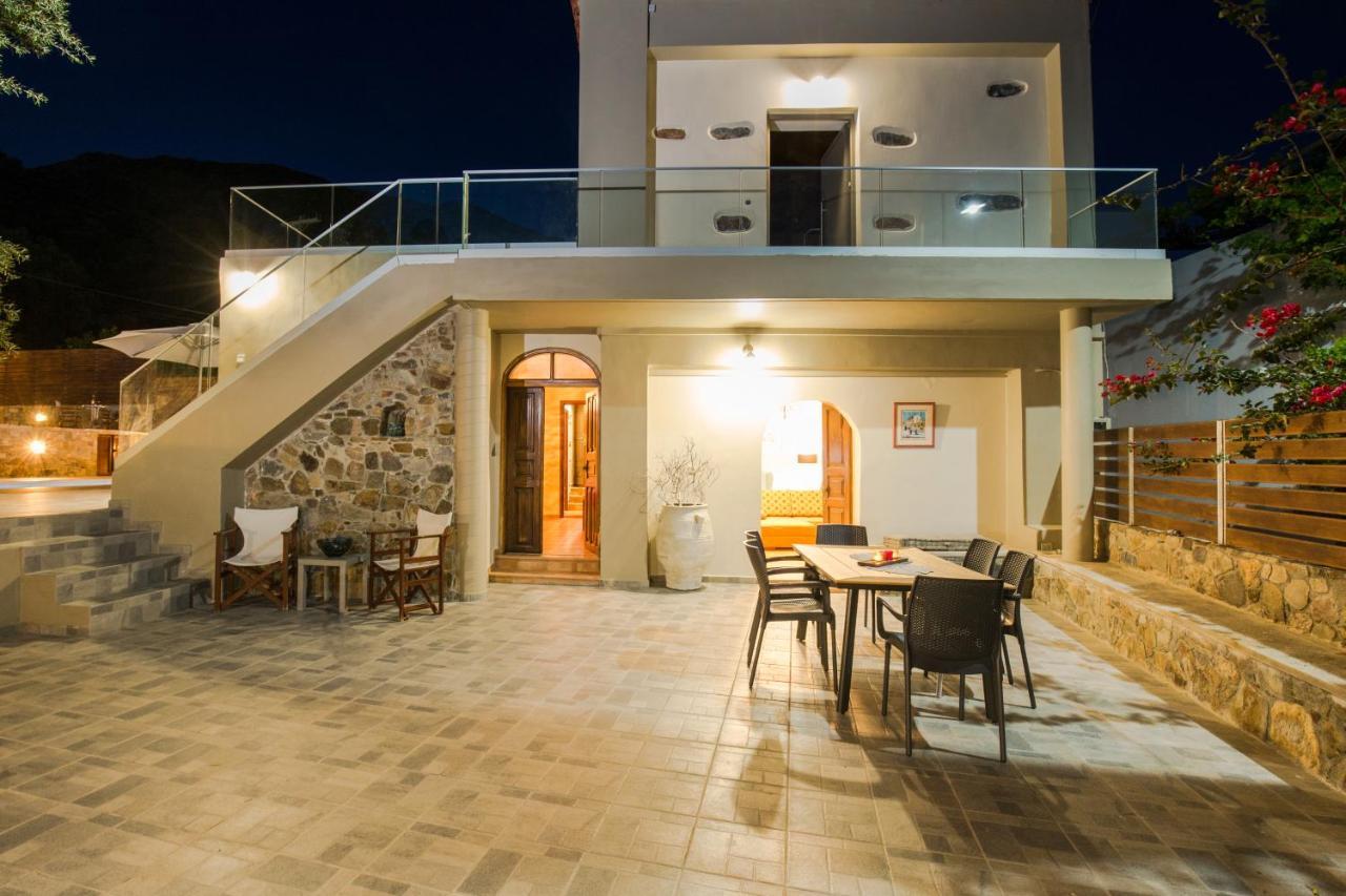 Tzouganos Villa Sfinárion Exteriér fotografie