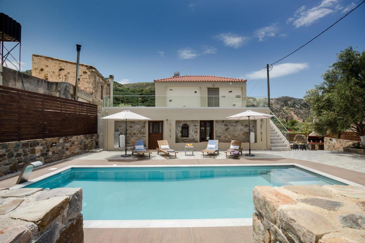 Tzouganos Villa Sfinárion Exteriér fotografie