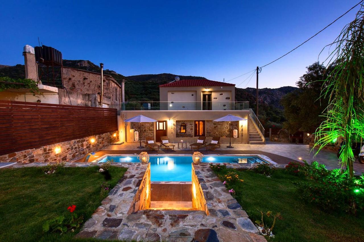 Tzouganos Villa Sfinárion Exteriér fotografie