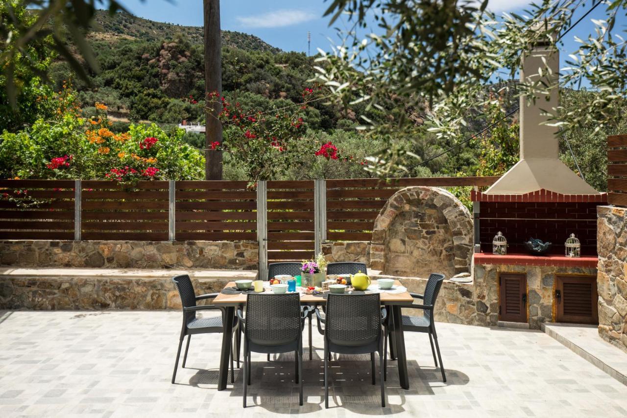 Tzouganos Villa Sfinárion Exteriér fotografie