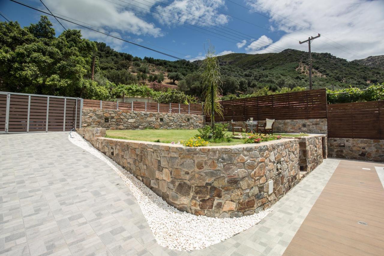 Tzouganos Villa Sfinárion Exteriér fotografie